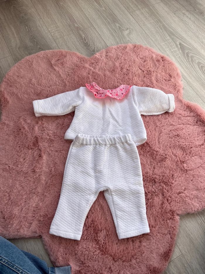 Ensemble blanc jacadi 6 mois