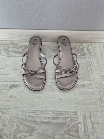 Sandales  Pointure 42