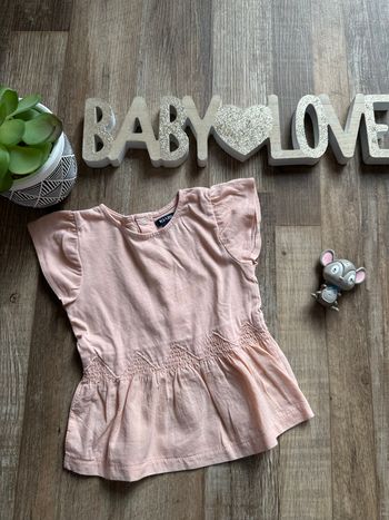 - Robe Kiabi        - 9 mois - Très bon état  