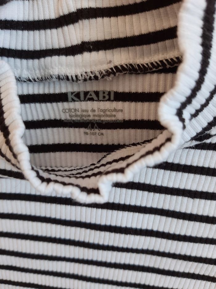 Tee-shirts col montant 4 ans - photo numéro 2
