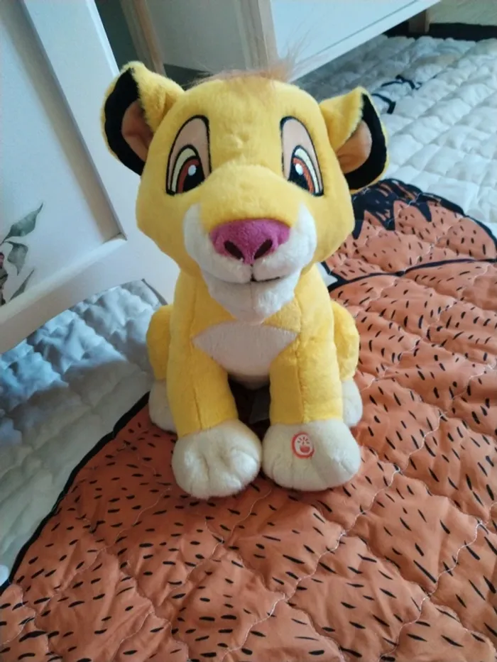Peluche Simba roi lion