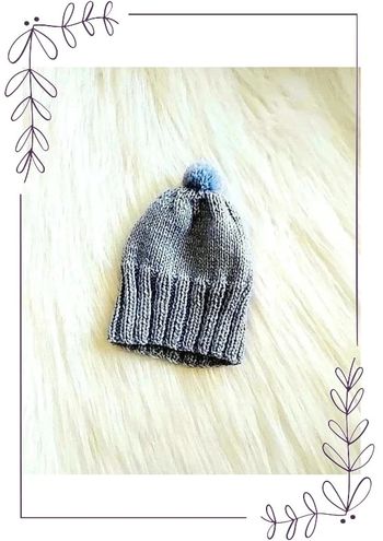Bonnet mixte bébé naissance en maille avec pompon tricoté main