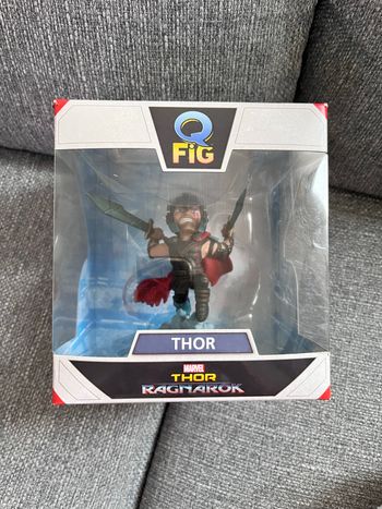 Figurine Q FIG thor Marvel