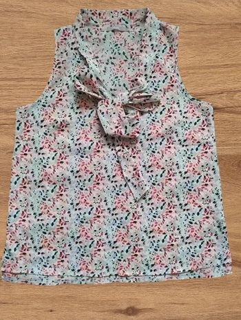 Blouse / Haut femme taille 38 haut lavallière 3 suisses