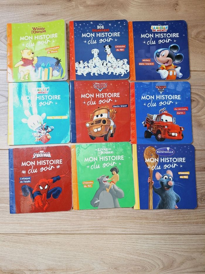 Ensemble de petit livre disney