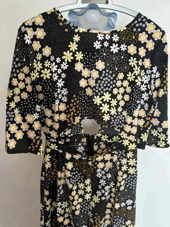 Combi femme Taille 40 - photo numéro 5
