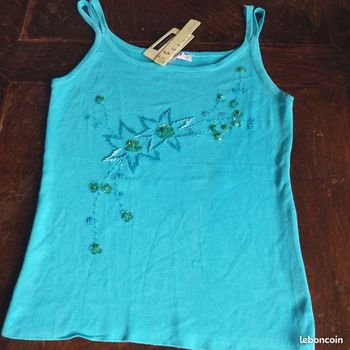 Haut Neuf sans manche TU