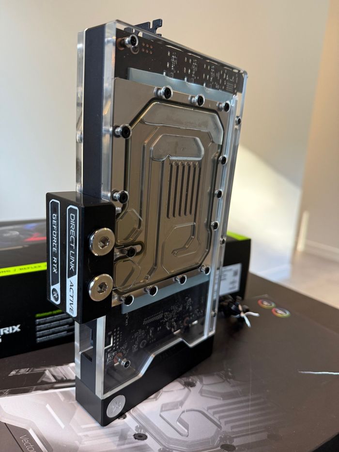 ASUS ROG Strix GeForce RTX 4090 OC Edition 24GB - photo numéro 5