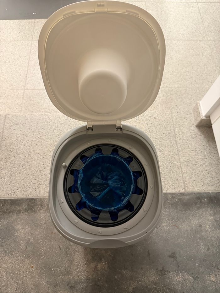 Poubelle à couchés Tommee Tippee - photo numéro 2