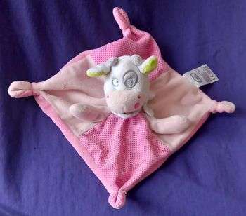 Doudou carré plat vache rose et à pois ' Mots d'enfants