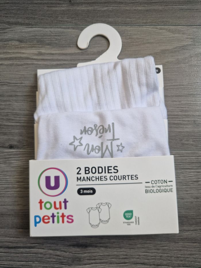 Lot de 2 bodies bébé manches courtes 3 mois