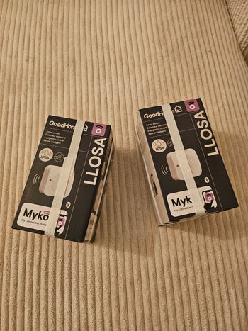 Lot de 2 détecteurs connectés IP54 neufs