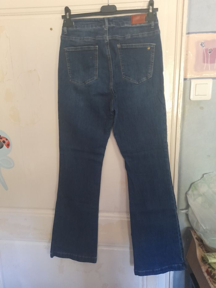 Jeans bleu, marque La petite étoile, taille 42 - photo numéro 3
