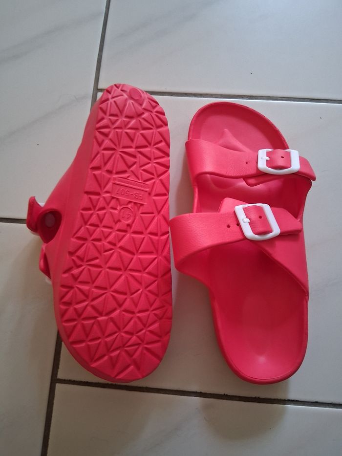 Claquettes rouge été - photo numéro 2