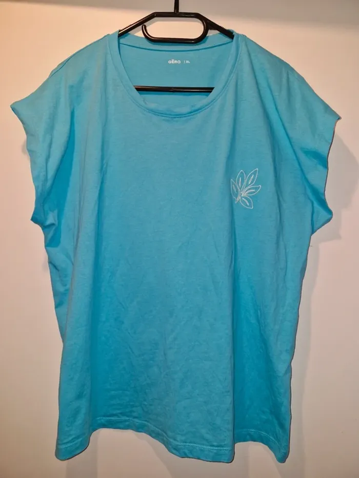 T-shirt Gémo t. XL
