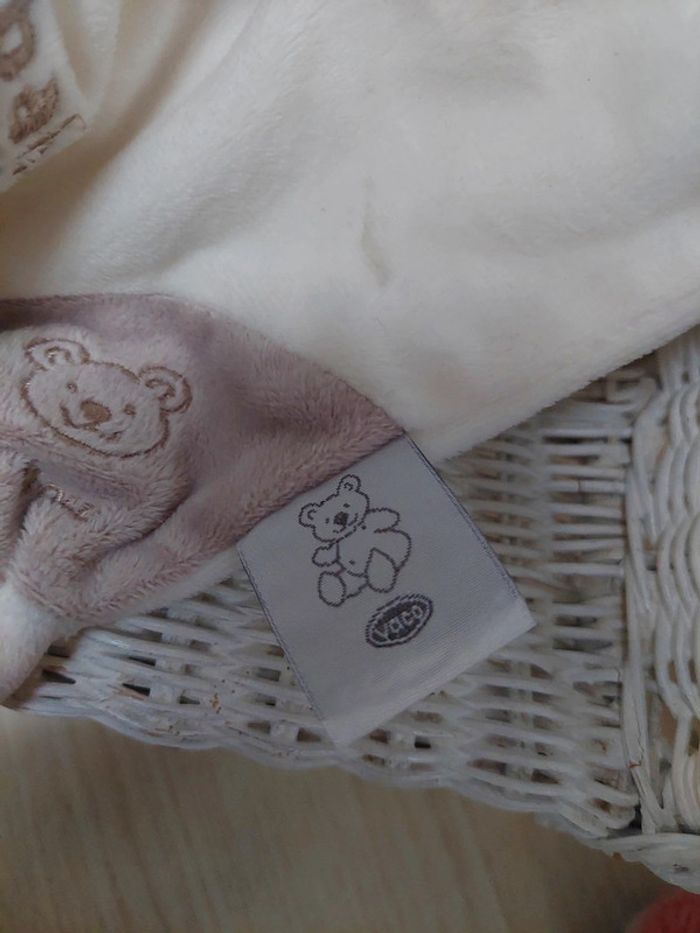 #16 - Made4baby - doudou chien lapin Vaco - photo numéro 5
