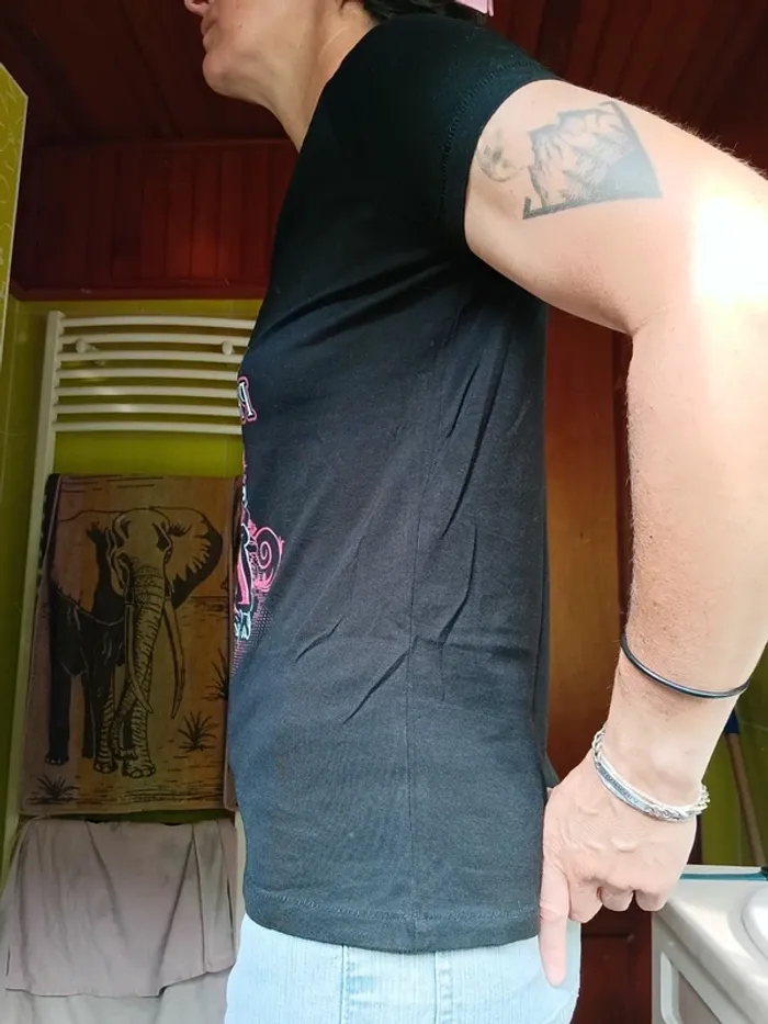 T-shirt femme noir la fée pas chier! - photo numéro 5