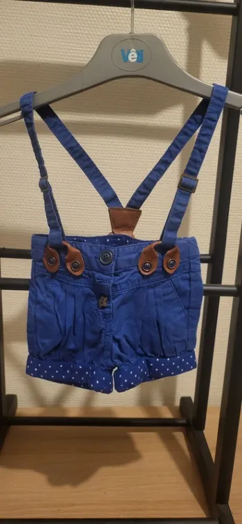 Adorable short à bretelles Tape à l’Œil - 3 mois / 59 cm