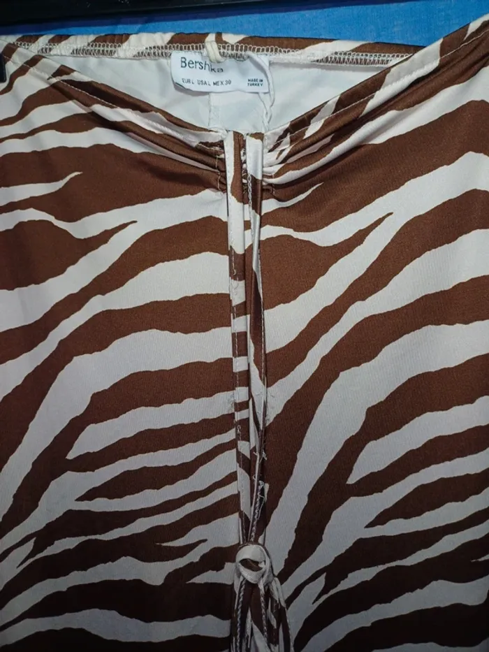Pantalon à jambes larges Bershka - photo numéro 3