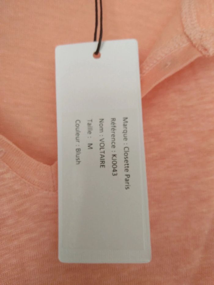 Tee shirt neuf - photo numéro 2