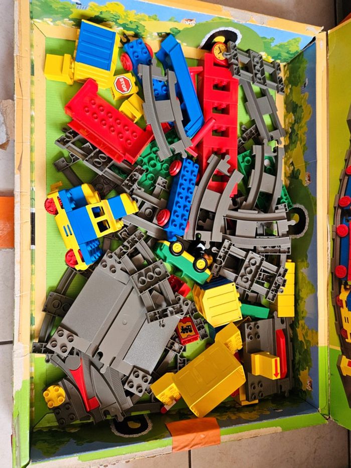 Lego 2745 train chemin de fer - photo numéro 2