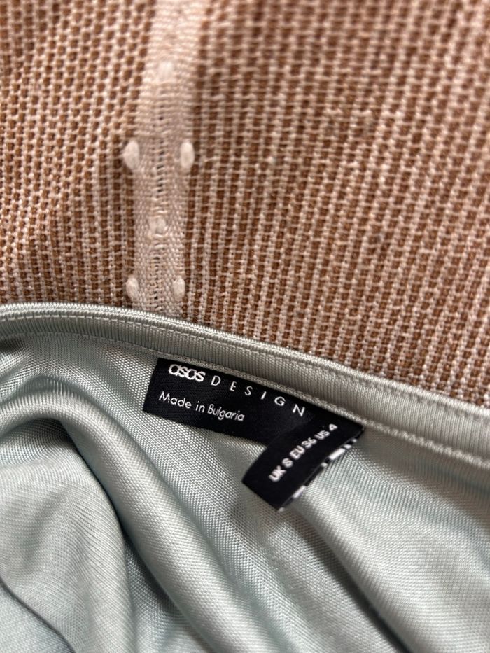 Top moulant manche longue vert sauge asos design - photo numéro 9