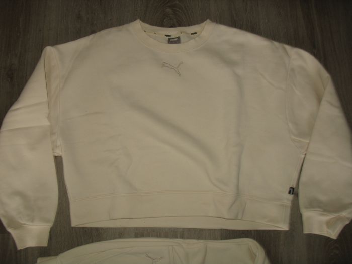 JOGGING 2 PCS : SWEAT SHIRT + PANTALON ÉCRU "PUMA" - TAILLE L - n°01 - photo numéro 2