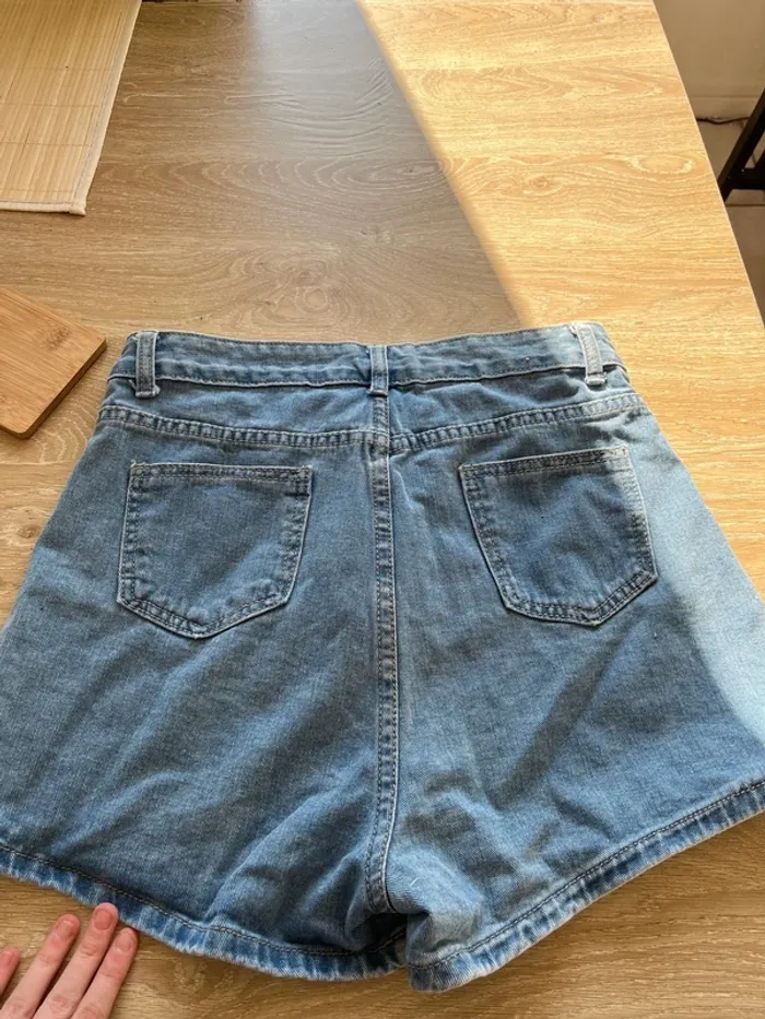 Short - photo numéro 2