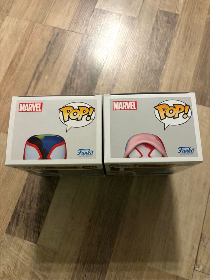 Funko POP : Spider man miles morales (1500) & Spider Gwen (1499) - photo numéro 2