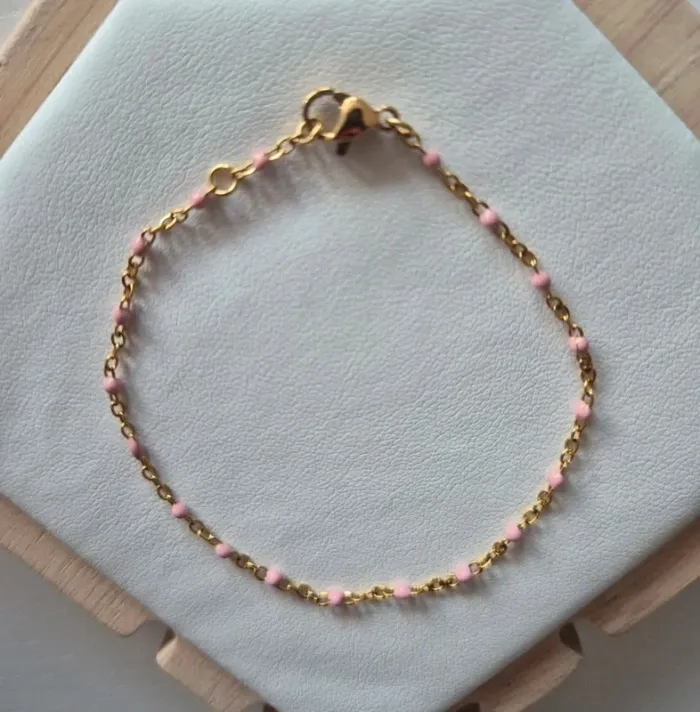 Lot de 4 bijoux en acier inoxydable 
1 parure rose + 1 parure violettes - photo numéro 5