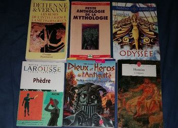 Livres sur la mythologie grecque (2€/pièce)