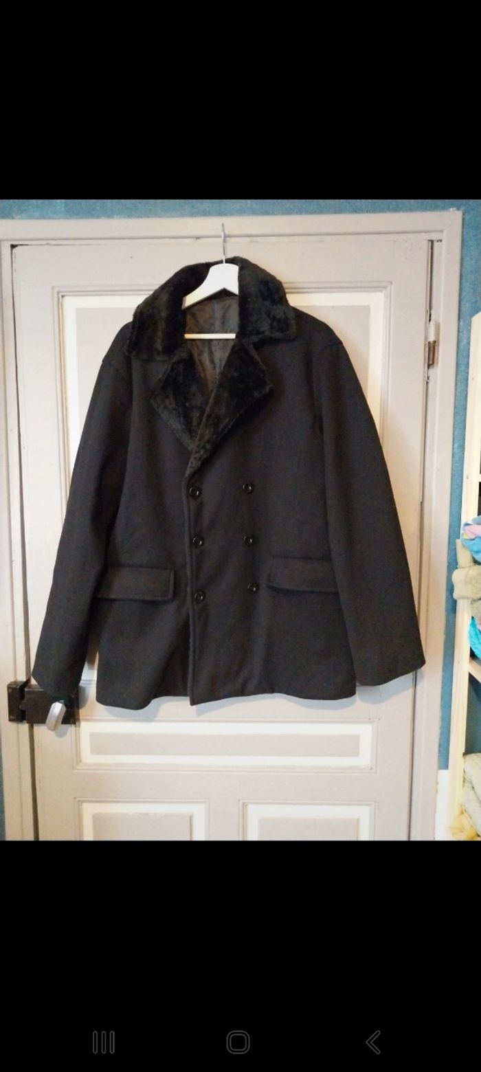 Manteau noir taille L