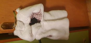 Paletot fourrure à capuche