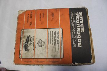 Revue technique peugeot 504