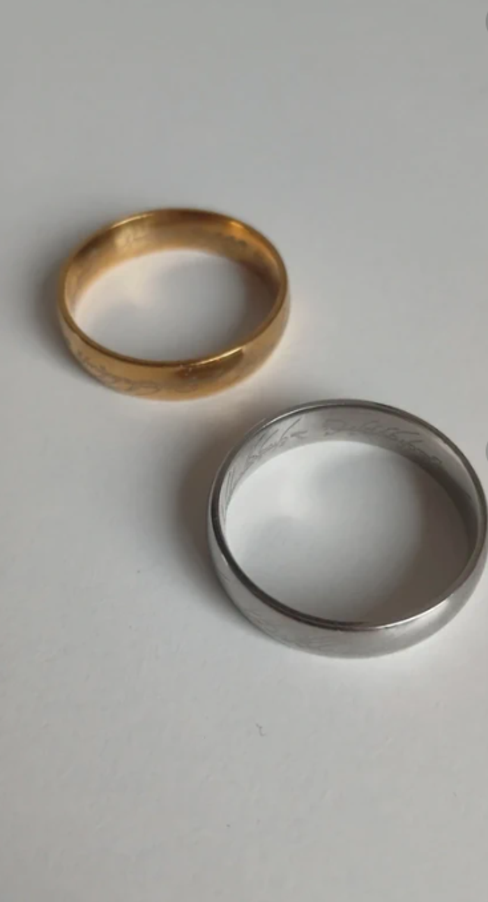2 bagues Seigneur des anneaux neuves