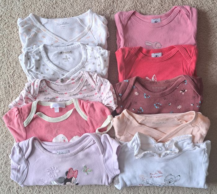 Très gros lot de vêtements fille taille 9 mois - photo numéro 2