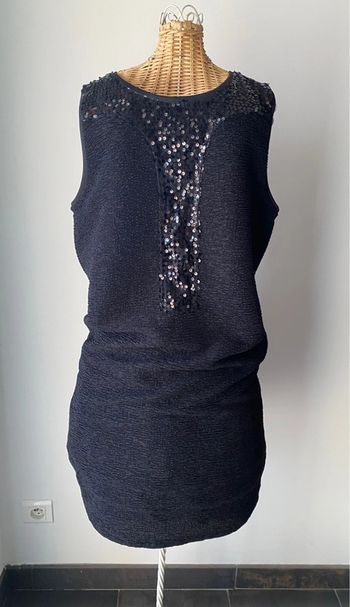 Robe Promod taille 36 noire avec sequins taille 36