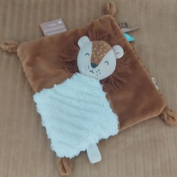 Doudou Lion Tape à L'œil