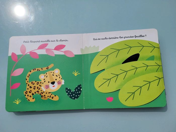 Livre à toucher Collection Petit-doux Fleurus 🐆 Cache-cache dans la jungle 🐊 72 - photo numéro 12