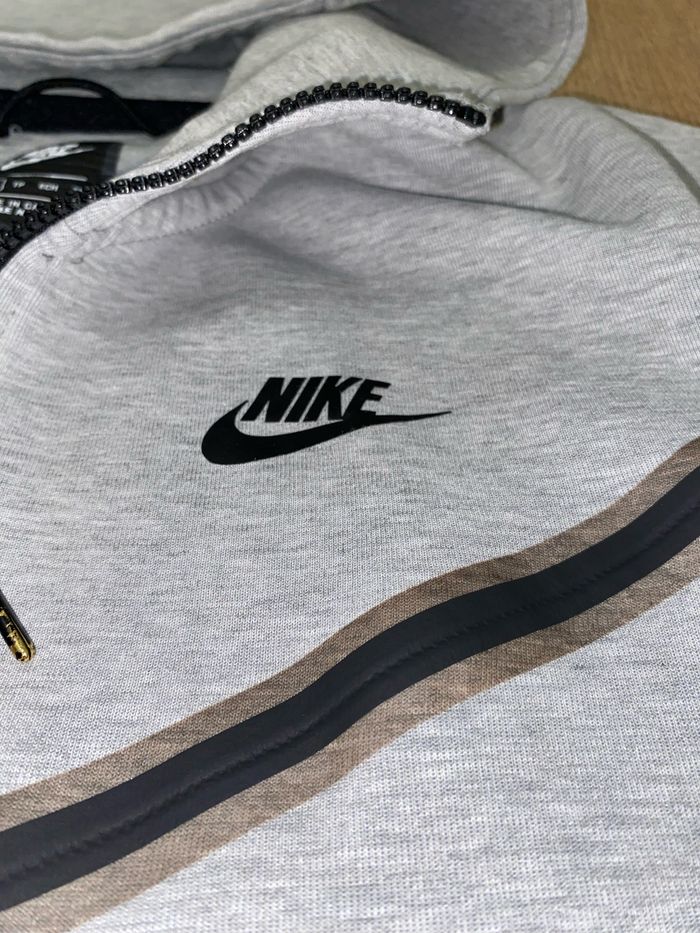 Nike tech - photo numéro 5