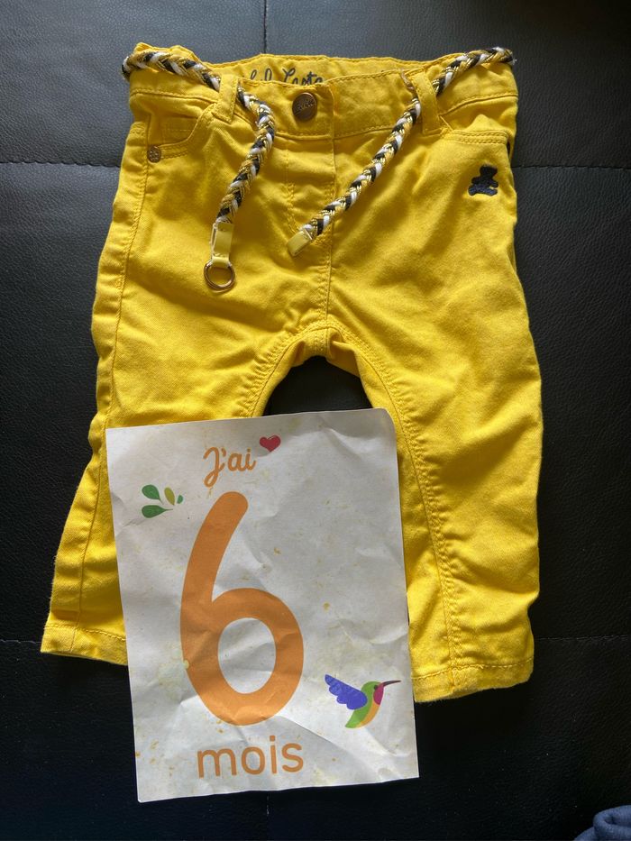 Magnifique pantalon jean jaune