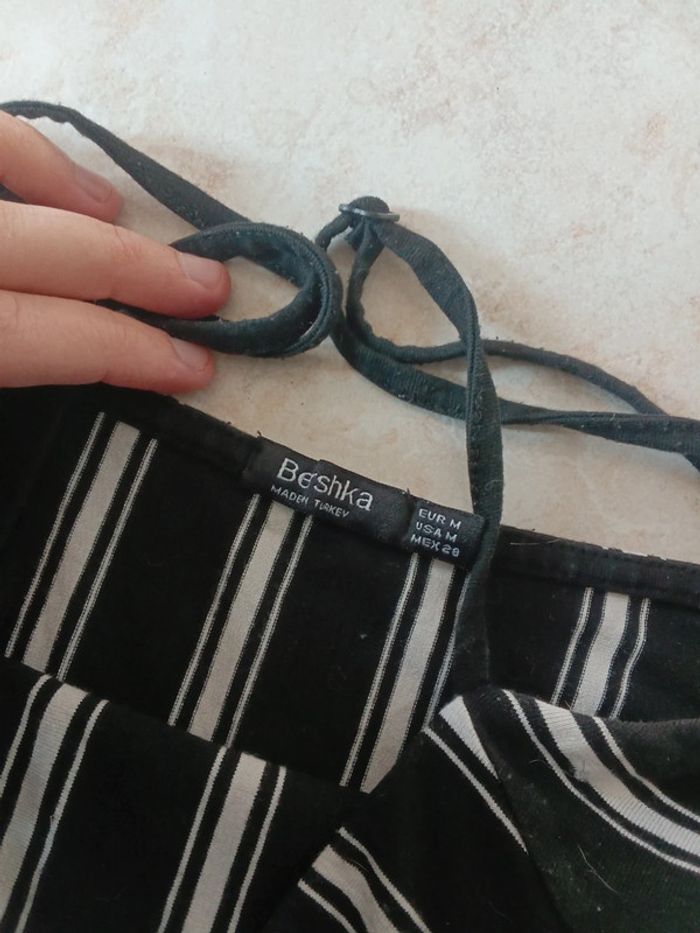 Combinaison bershka taille 38 - photo numéro 4