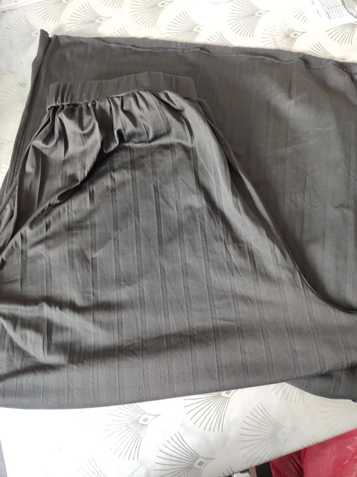 Pantalon fluide jambes très larges