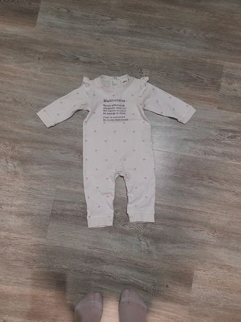 Pyjama blanc et rouge à volants Gemo