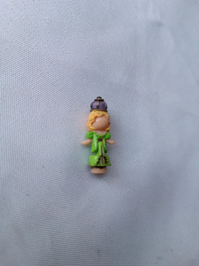 Figurine bague ring crown keepsake bluebird doll miniature micro mini small Polly pocket couronne - photo numéro 4