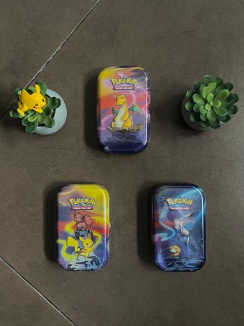 Minis Tins Pokémon Pouvoirs de Kanto (édition 2025)