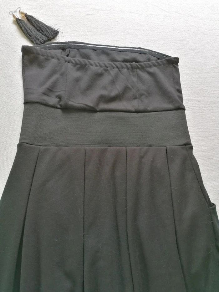 Petite robe noire - photo numéro 3