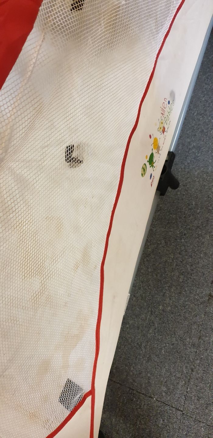 Lit parapluie - photo numéro 2