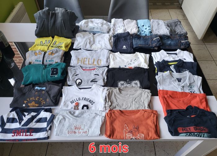 Lot vetement en taille 6 mois