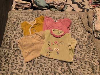 Lot 4 Pyjamas dors bien